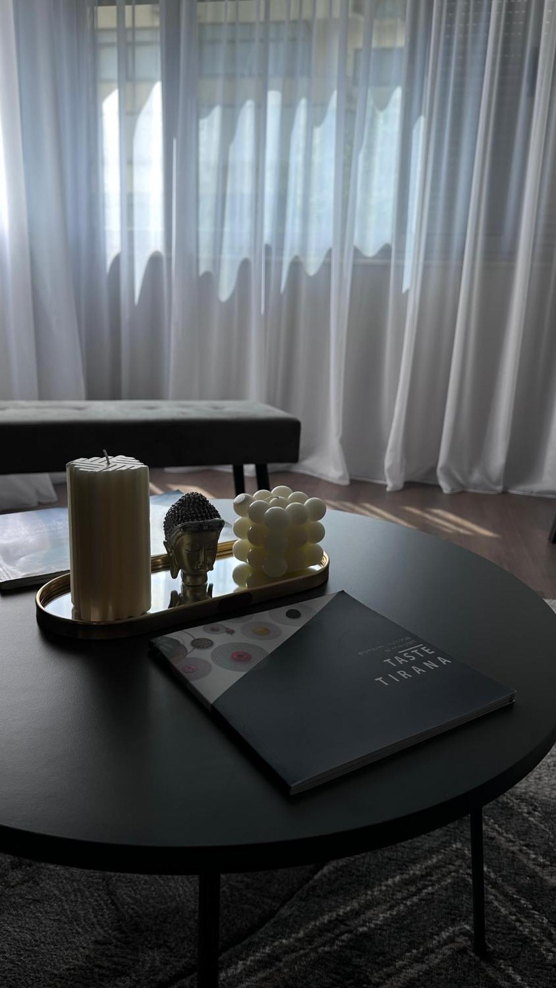 Frida Luxury Apartment Tirana Buitenkant foto
